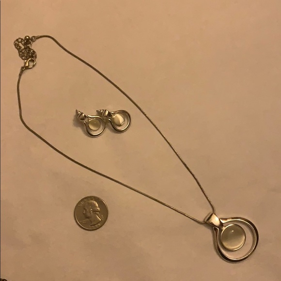 Lot of 4 Jewelry sets - Picture 3 of 8